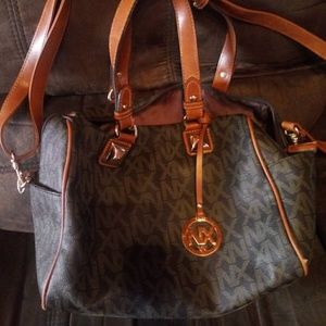 NX purse